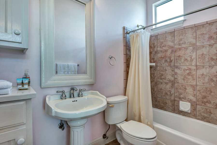 DANA BEACH PH 1 - Residential