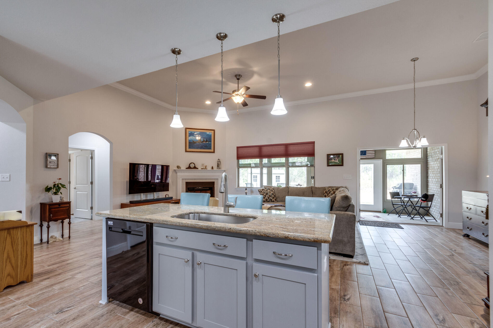 HAMMOCK BAY - Residential