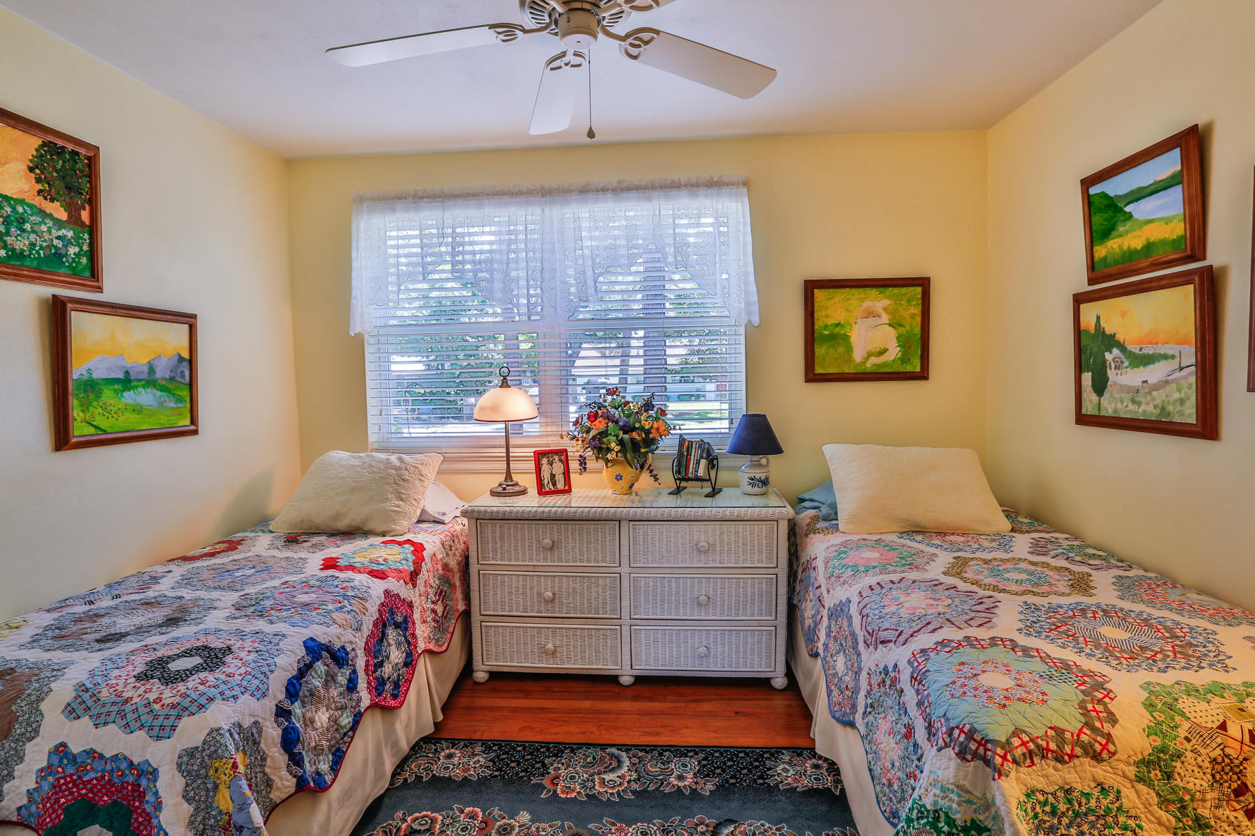 GARNIERS BEACH - Residential