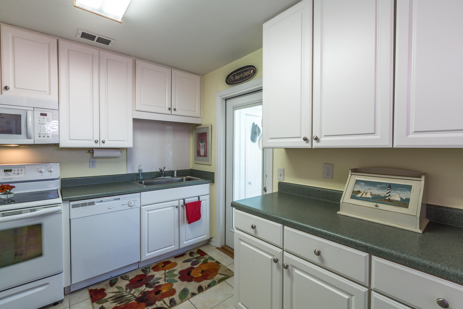 GARNIERS BEACH - Residential