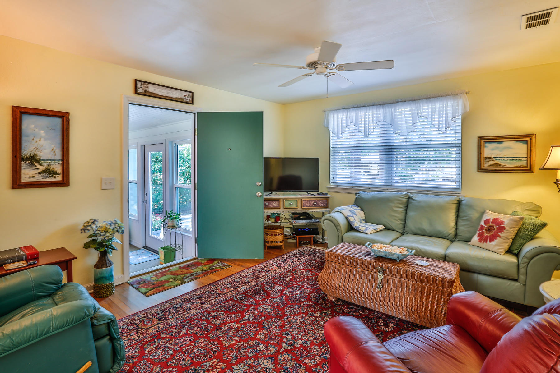 GARNIERS BEACH - Residential