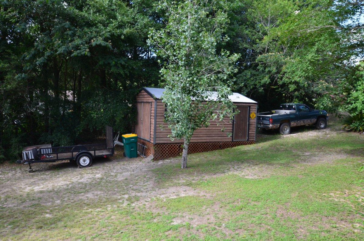 WHISPERING LAKES ESTATES - Residential