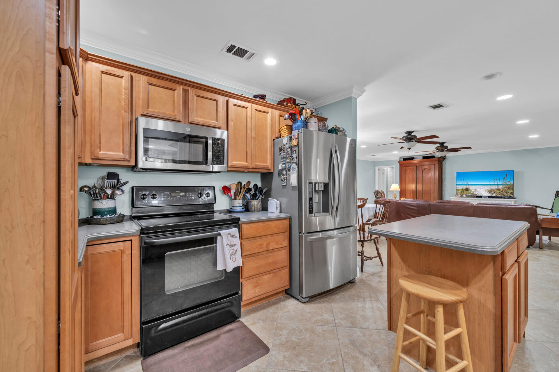 RAINTREE ESTATES - Residential
