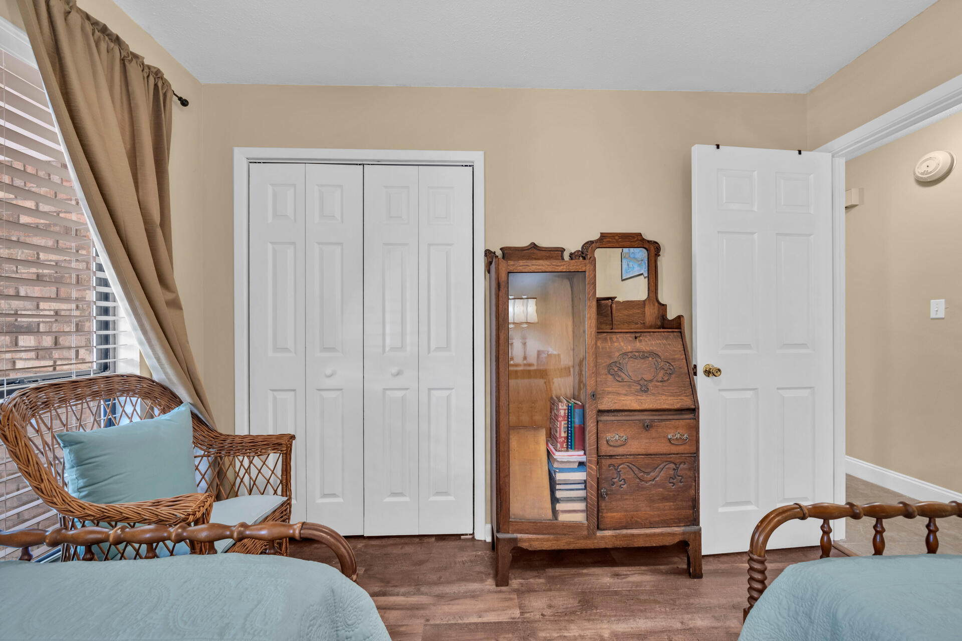 RAINTREE ESTATES - Residential