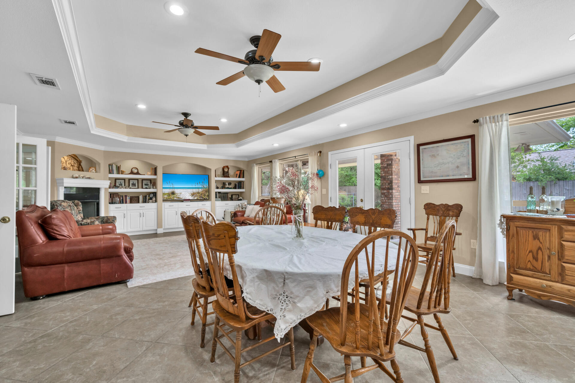 RAINTREE ESTATES - Residential