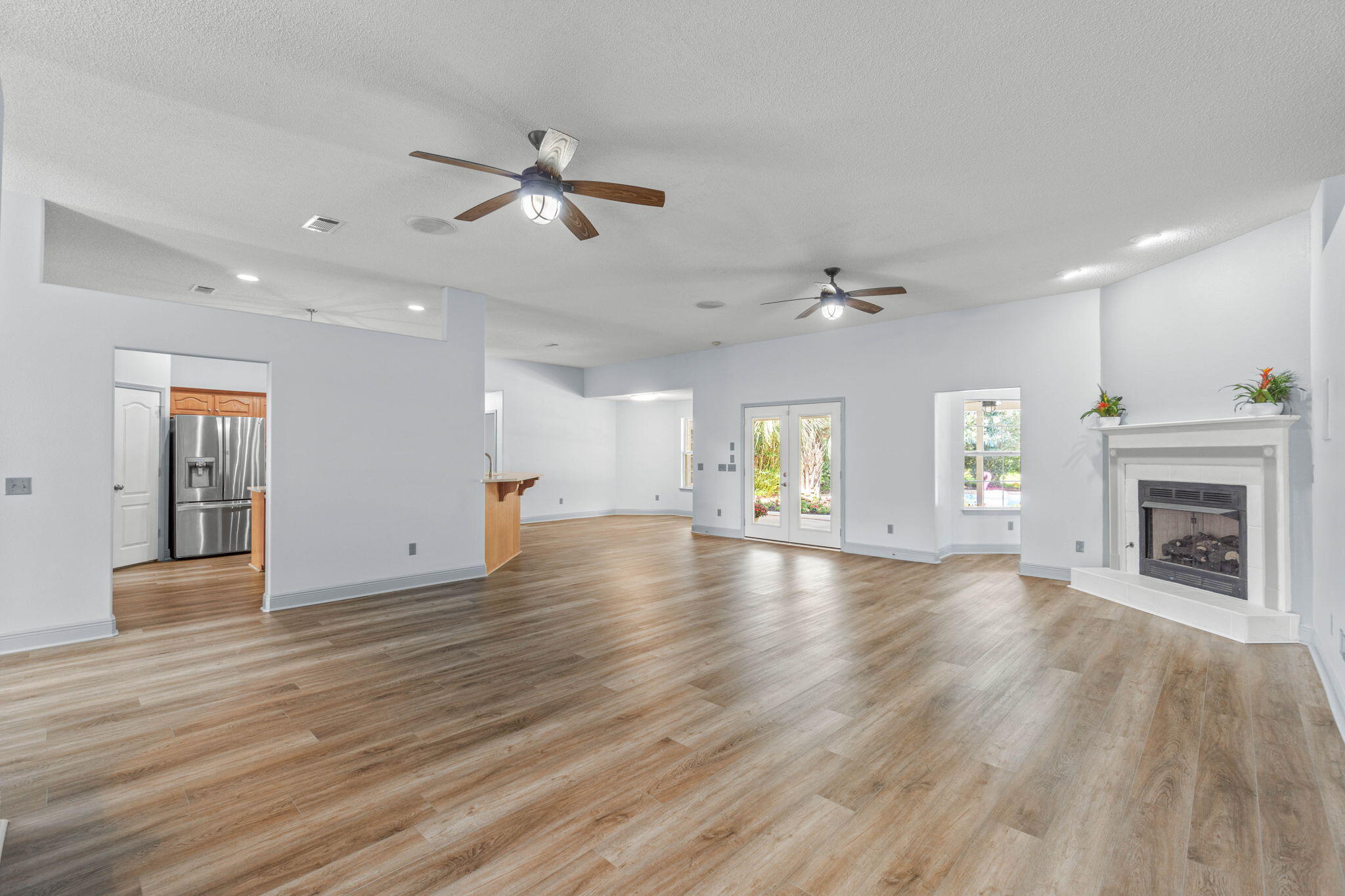 GARDENBROOK - Residential