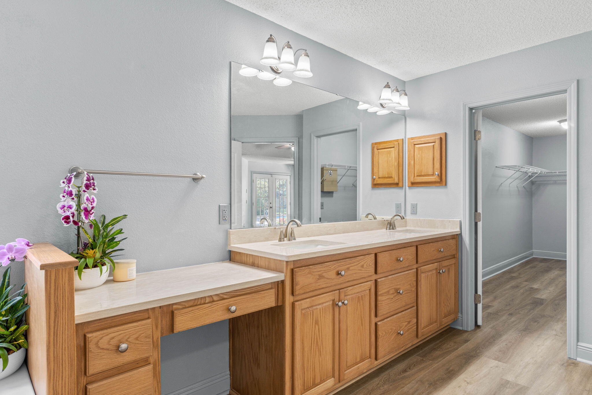 GARDENBROOK - Residential