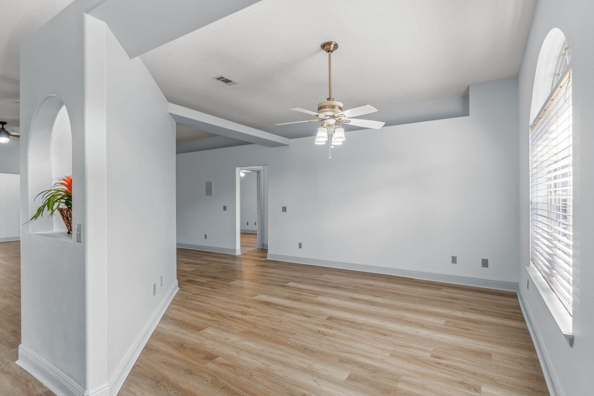 GARDENBROOK - Residential