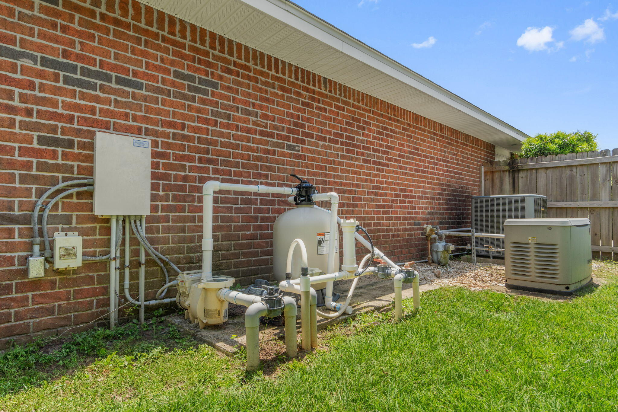 GARDENBROOK - Residential