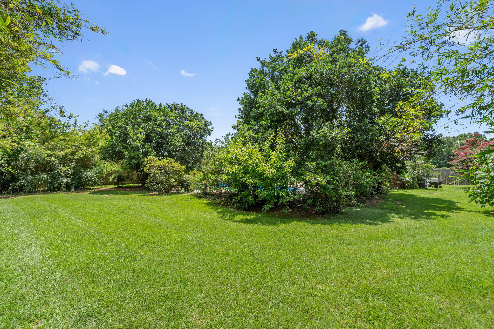 GARDENBROOK - Residential
