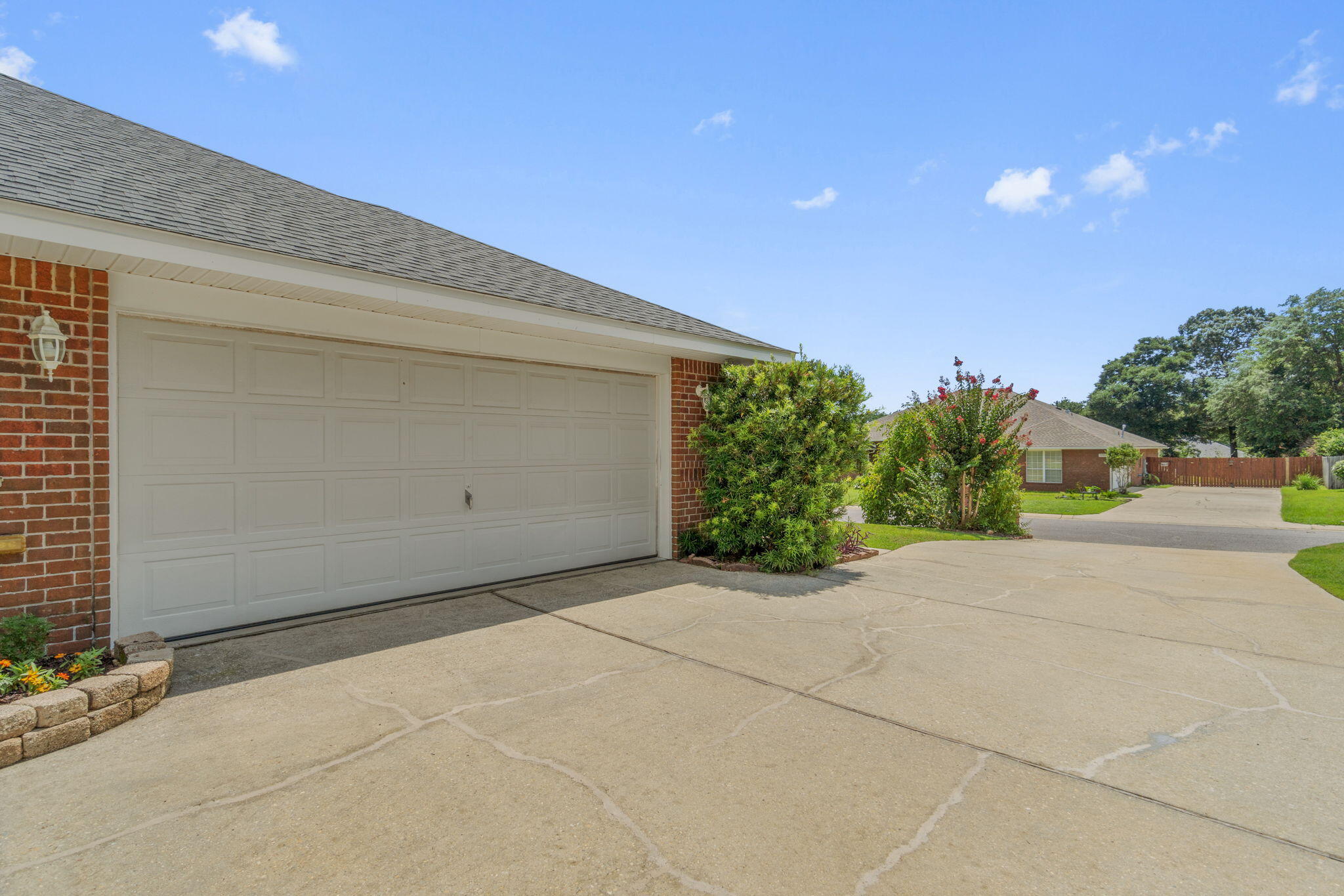GARDENBROOK - Residential
