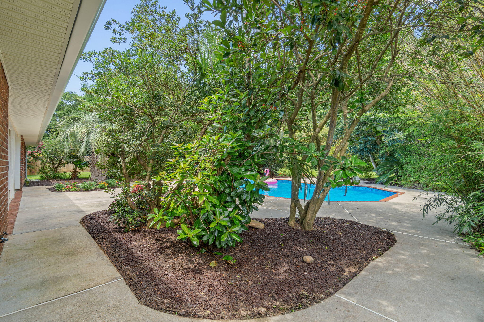 GARDENBROOK - Residential