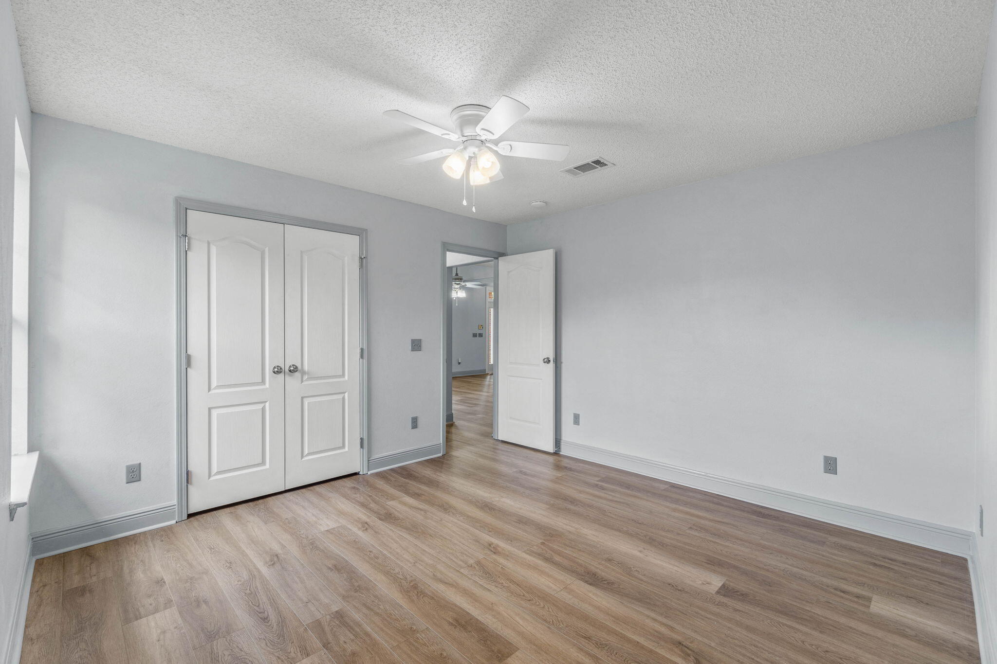 GARDENBROOK - Residential