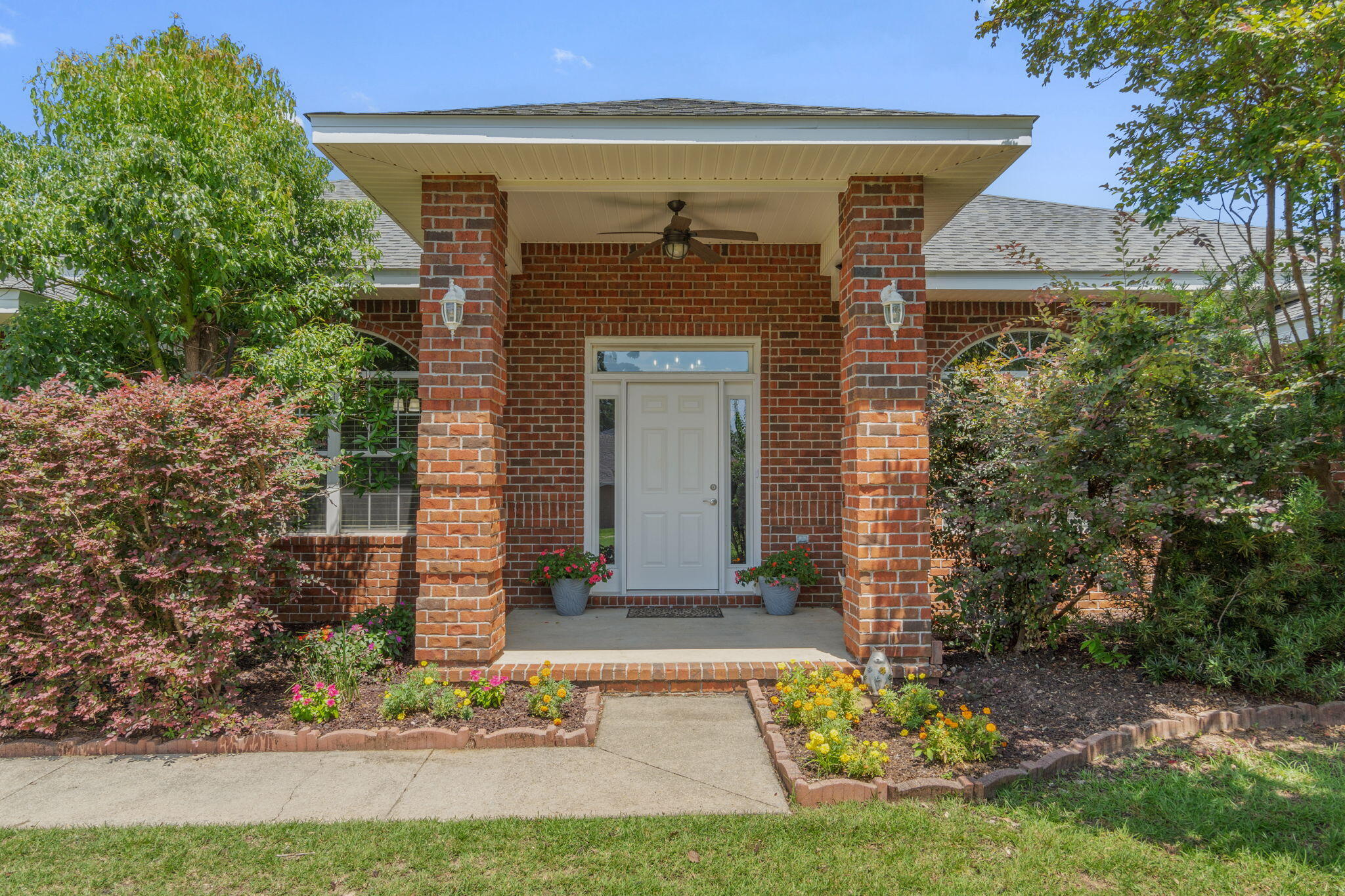 GARDENBROOK - Residential