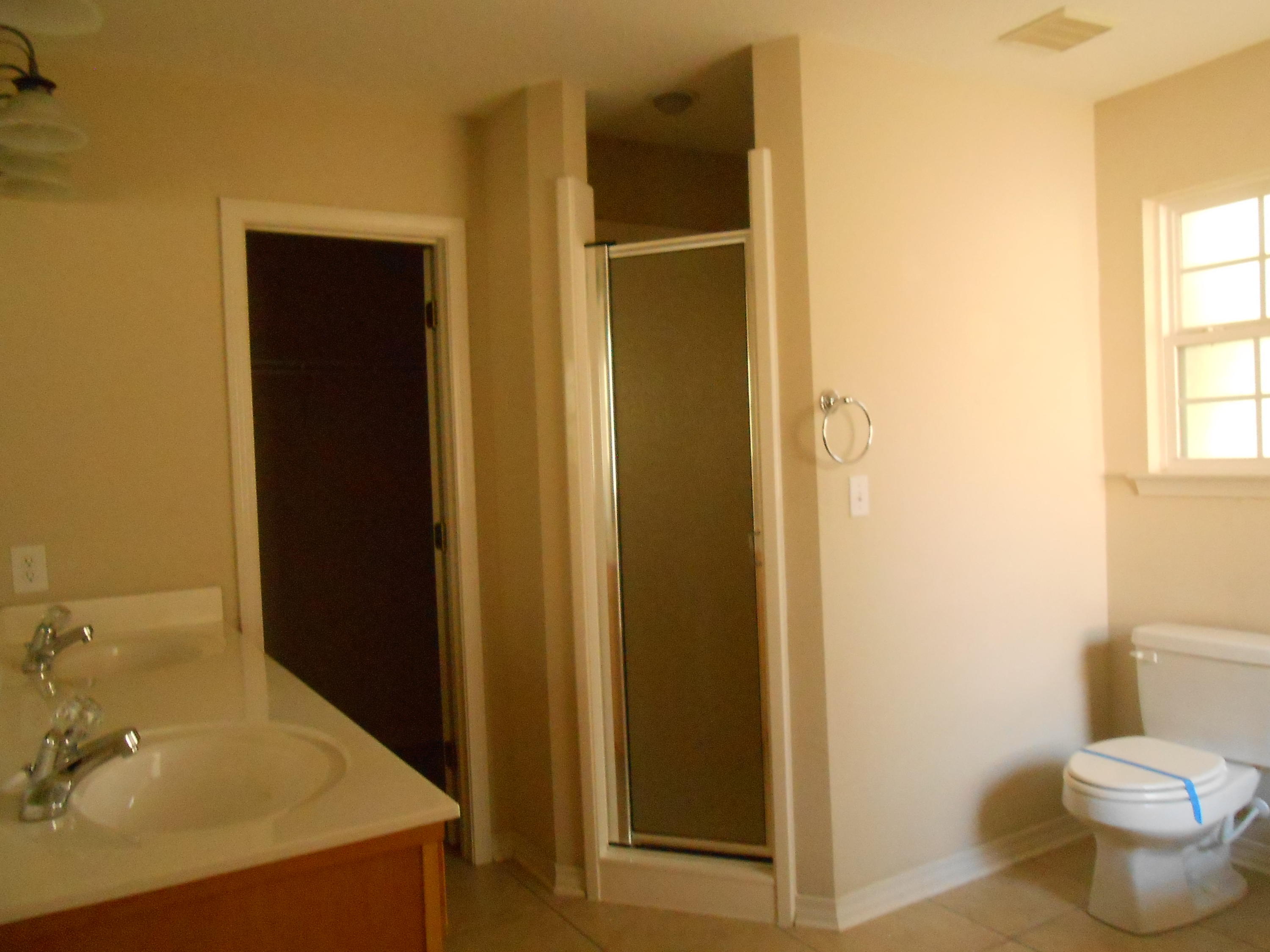 GARDEN OAKS - Residential