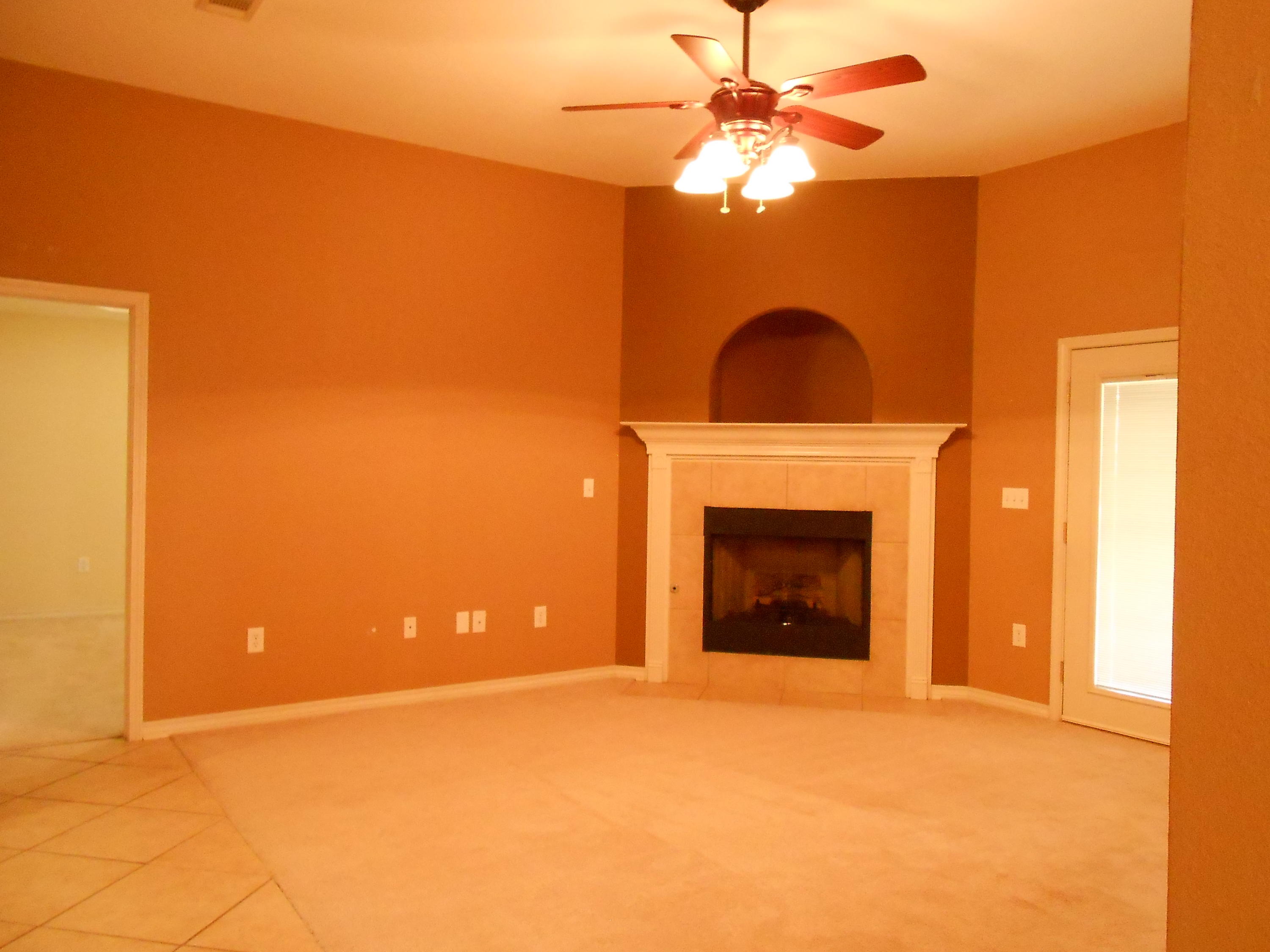 GARDEN OAKS - Residential