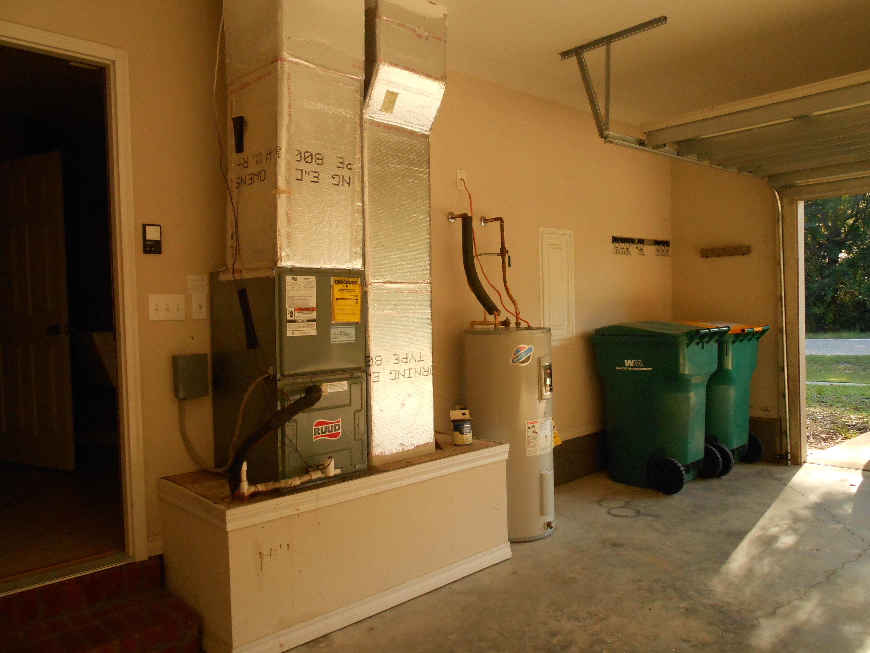 GARDEN OAKS - Residential