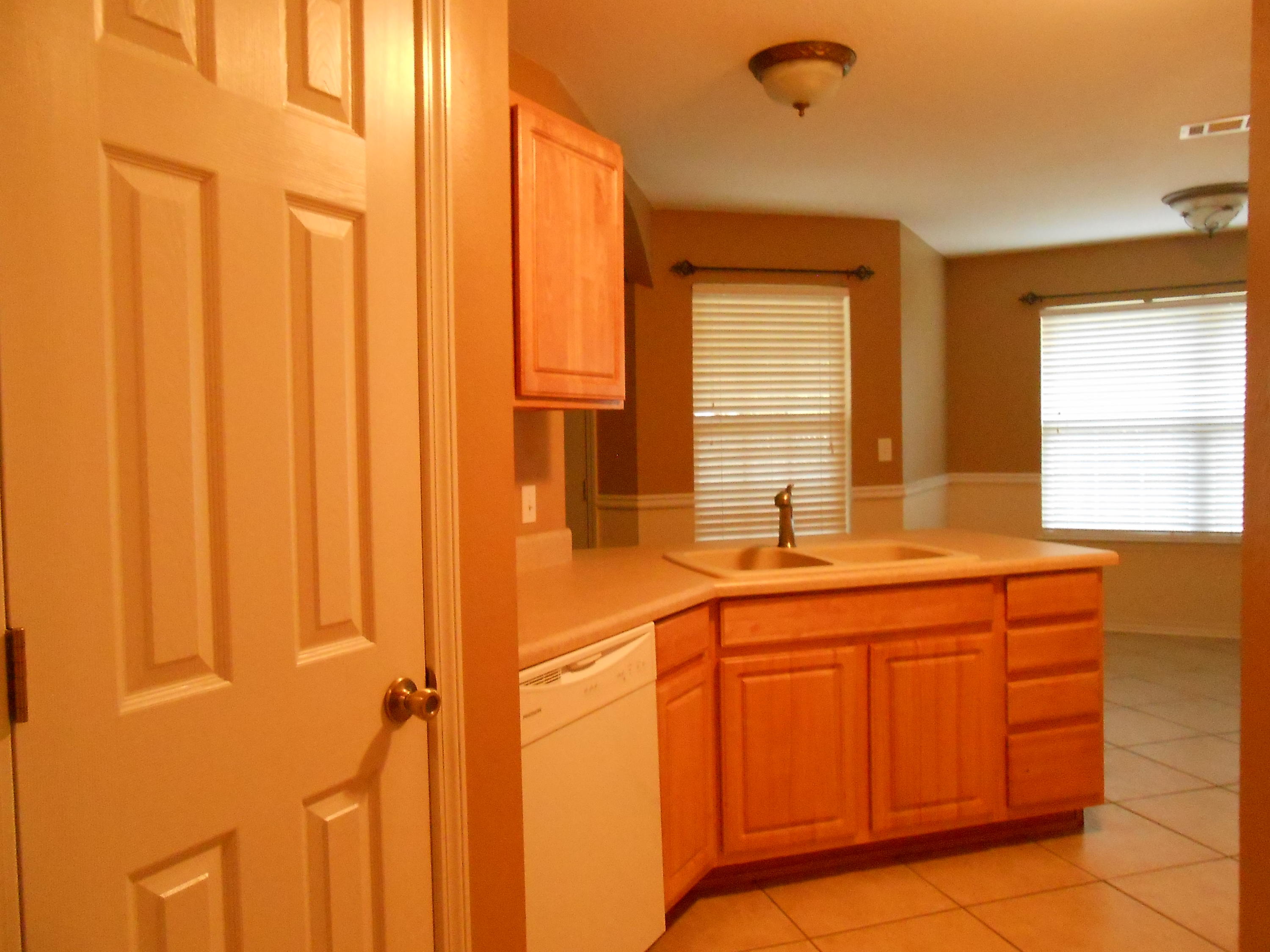 GARDEN OAKS - Residential