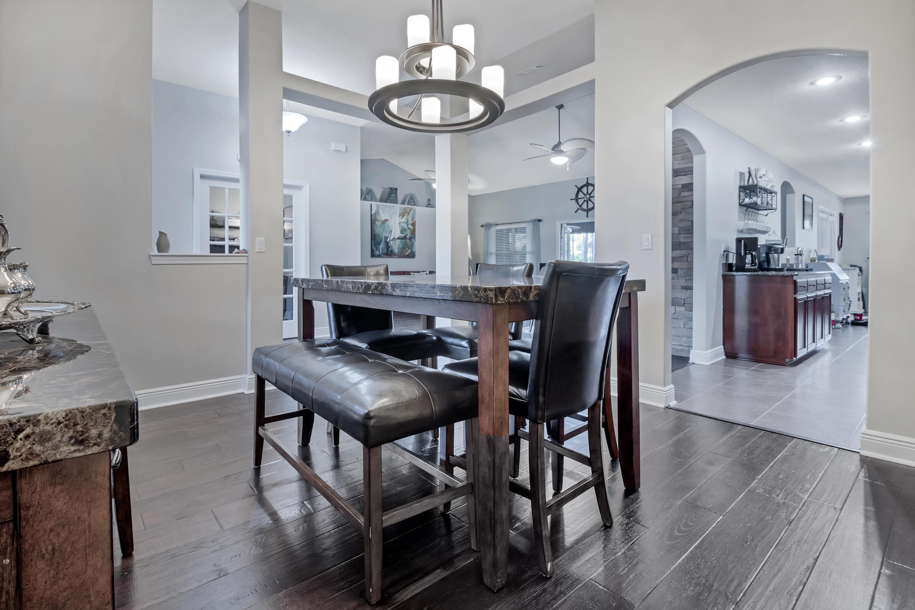 HOLLEY BY THE SEA - Residential