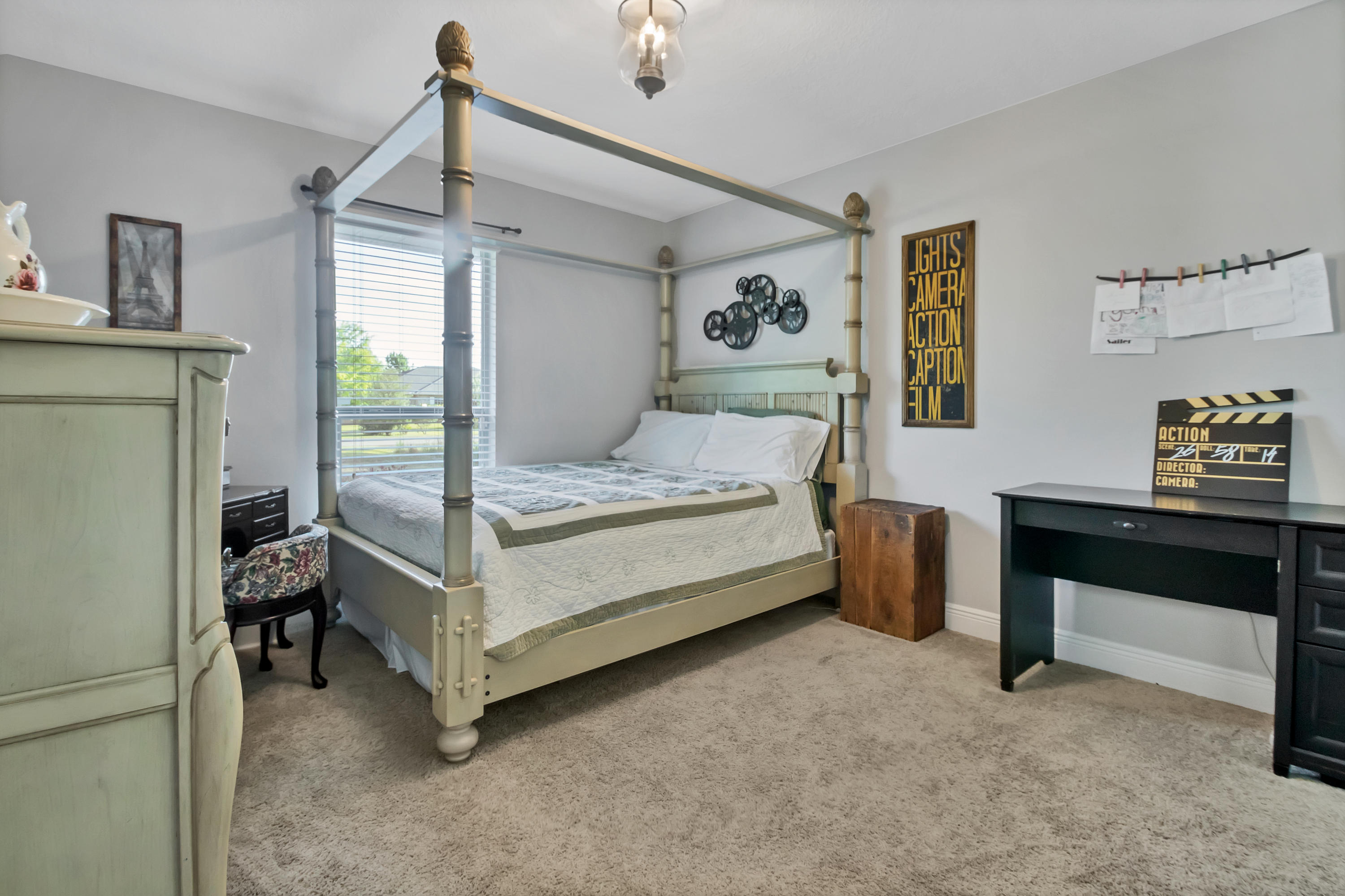 HOLLEY BY THE SEA - Residential