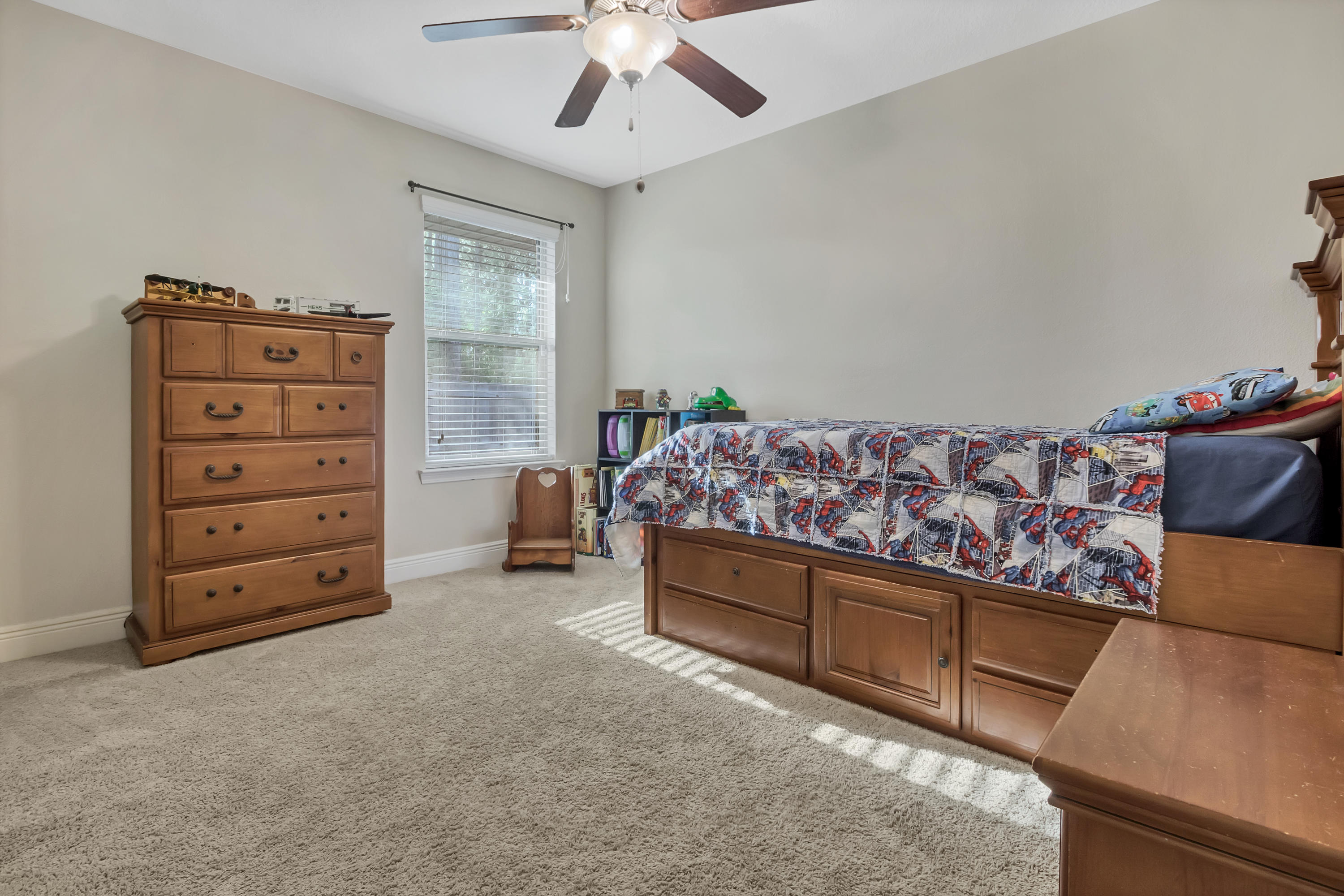 HOLLEY BY THE SEA - Residential