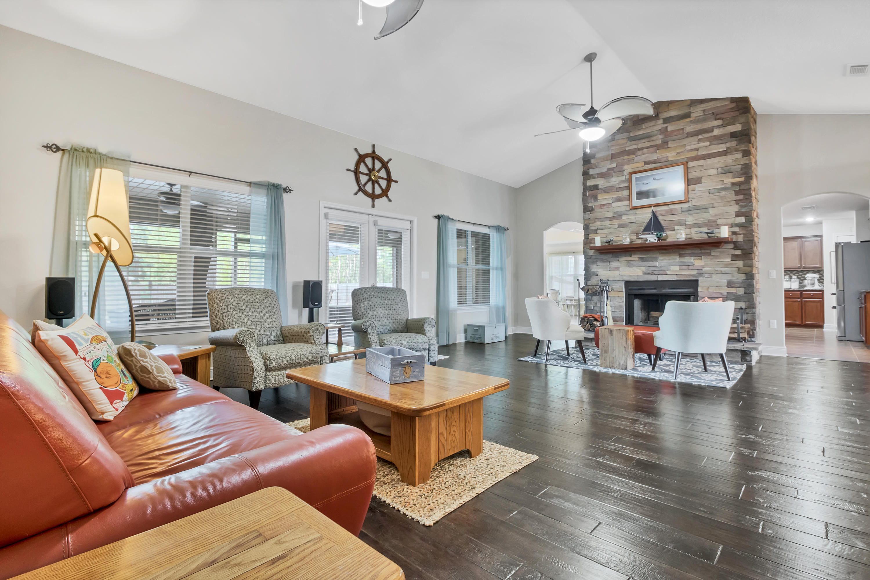 HOLLEY BY THE SEA - Residential