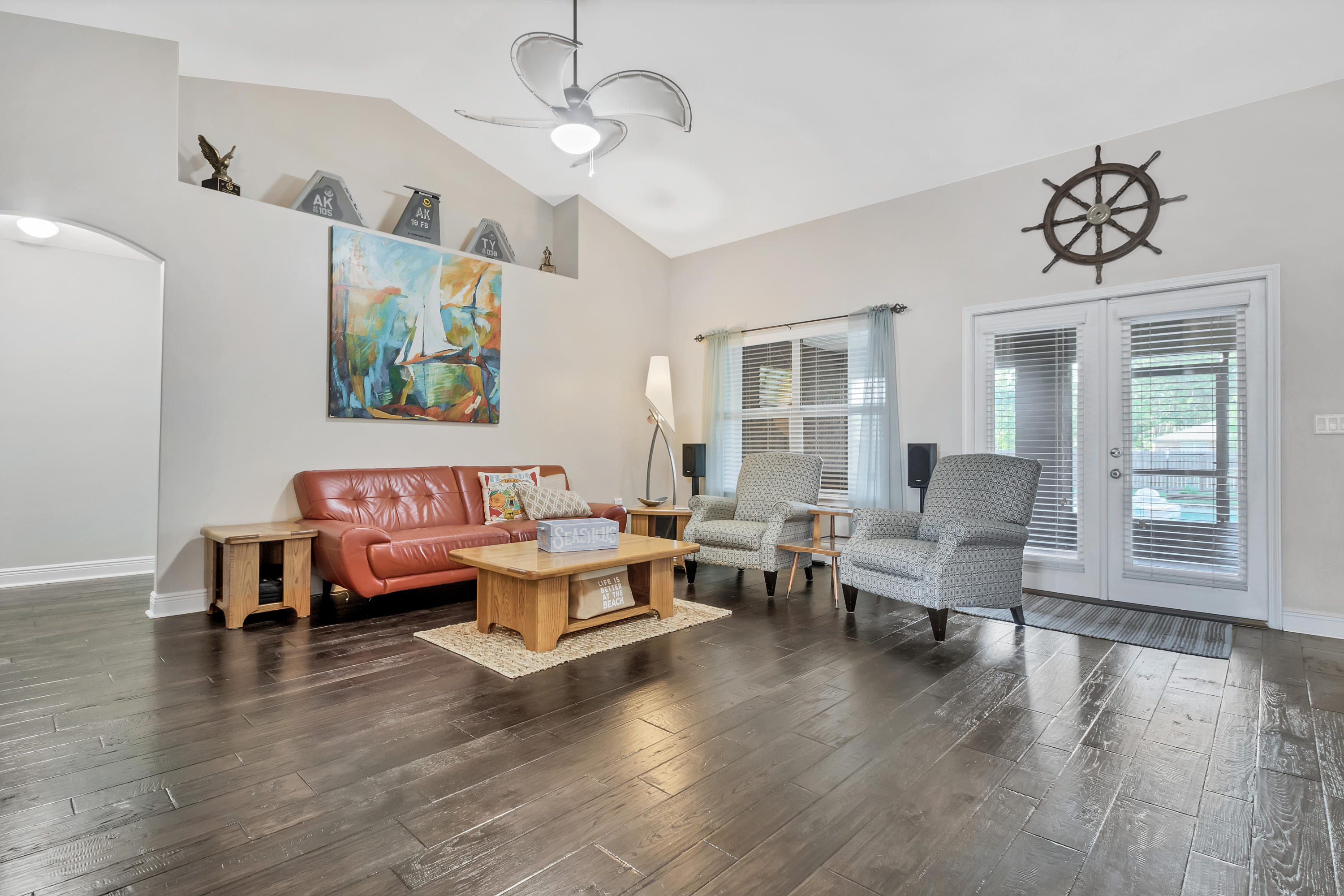 HOLLEY BY THE SEA - Residential