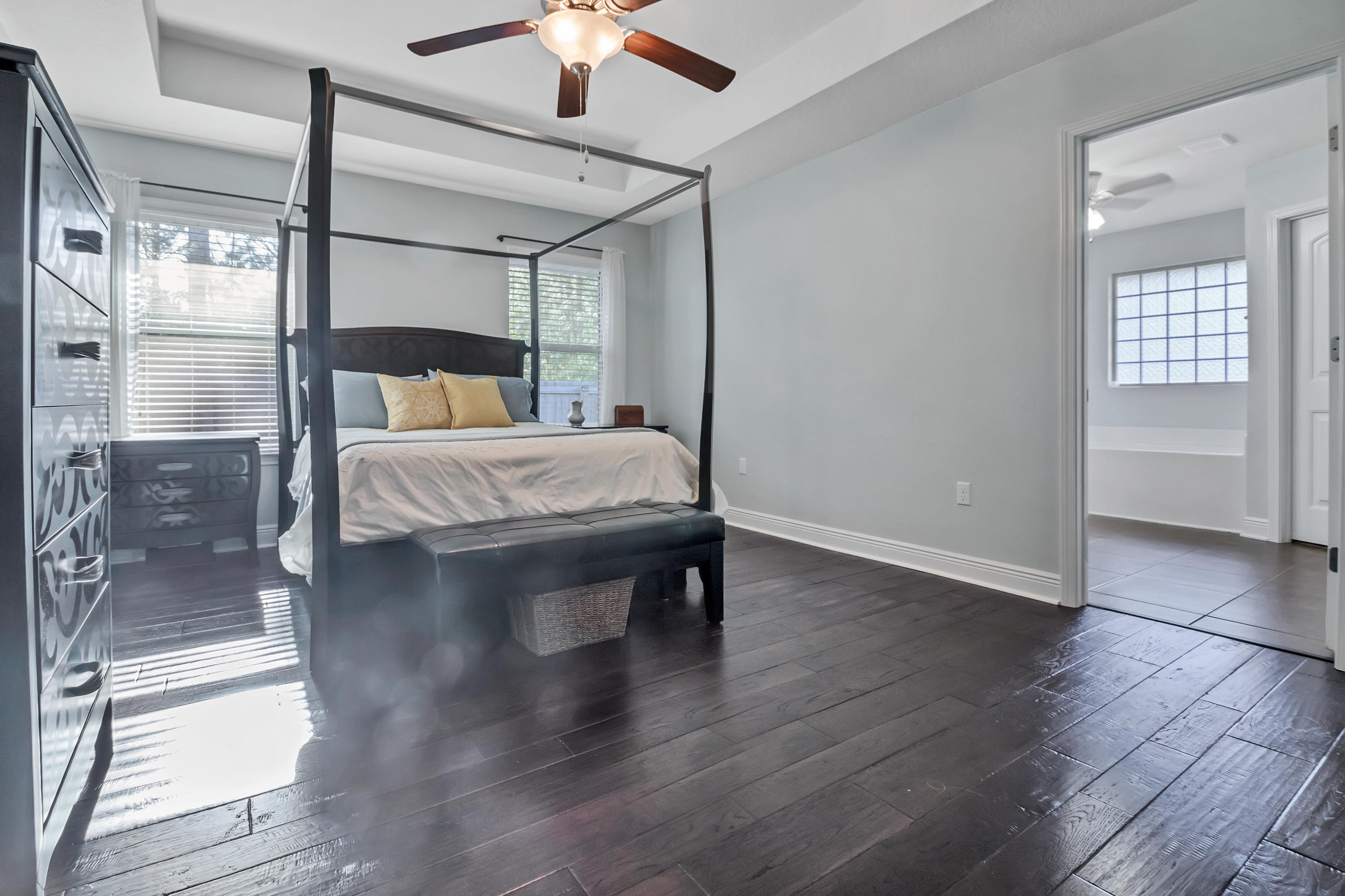 HOLLEY BY THE SEA - Residential