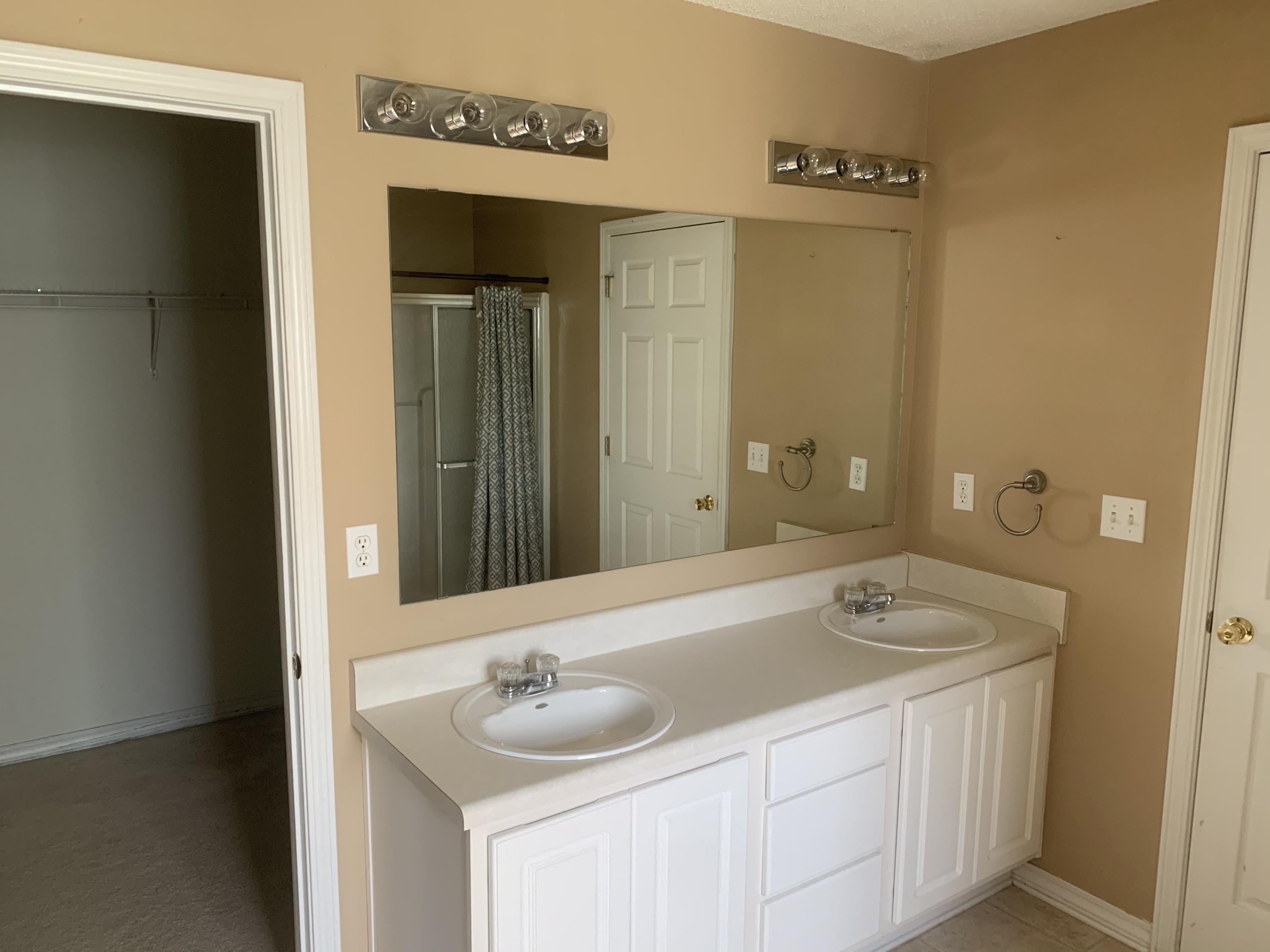 REDSTONE ESTATES - Residential