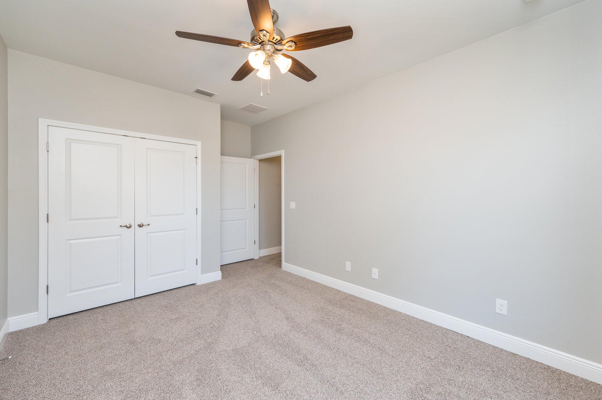 LOLA GARDENS - Residential