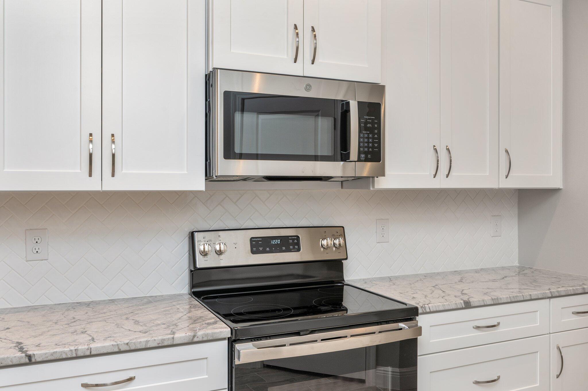 LOLA GARDENS - Residential