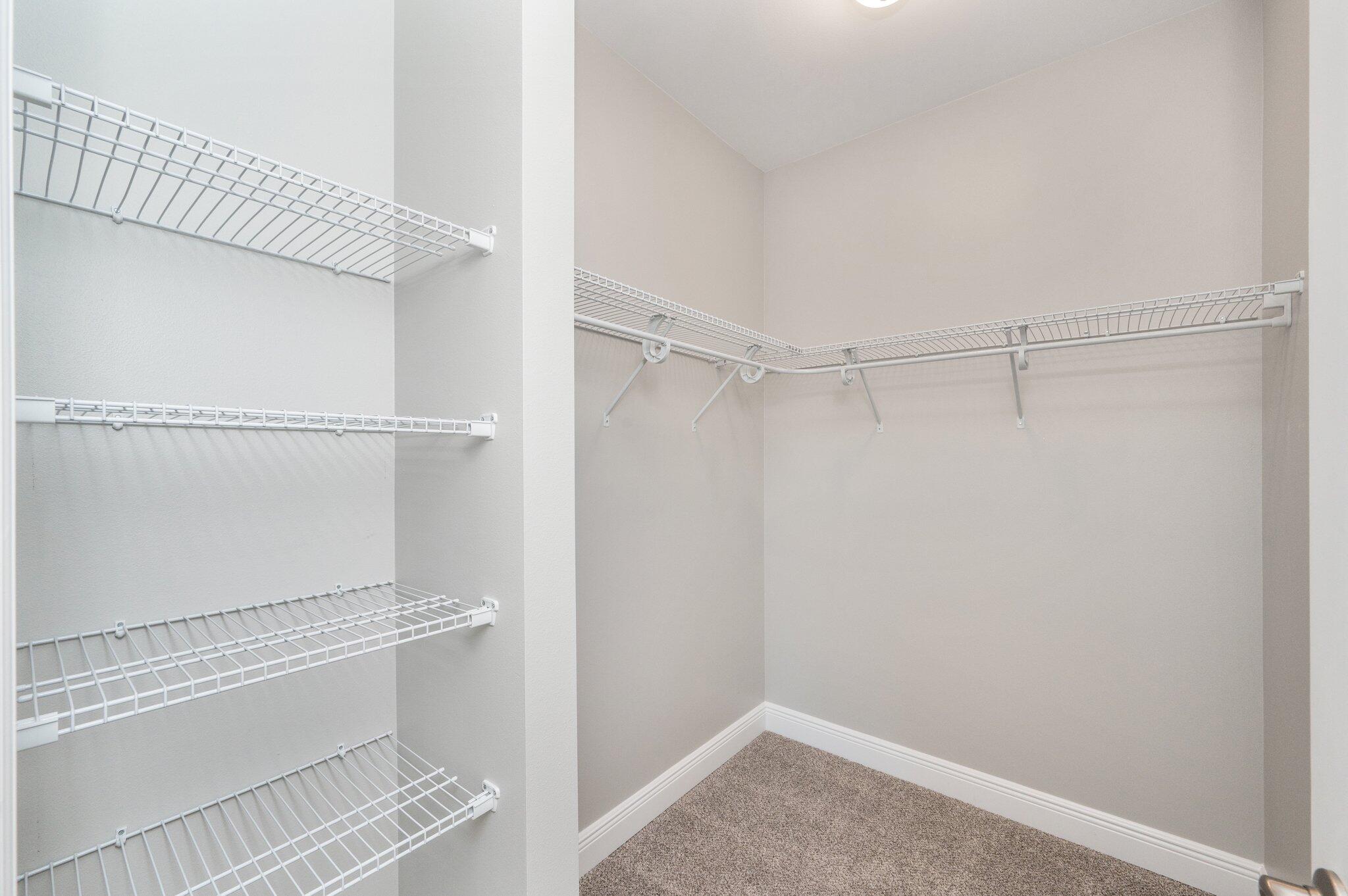 LOLA GARDENS - Residential