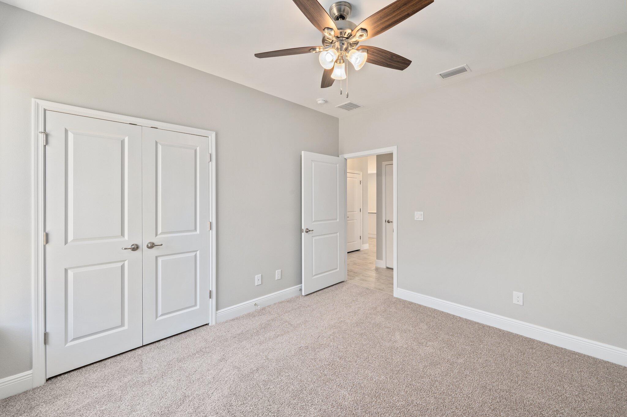 LOLA GARDENS - Residential