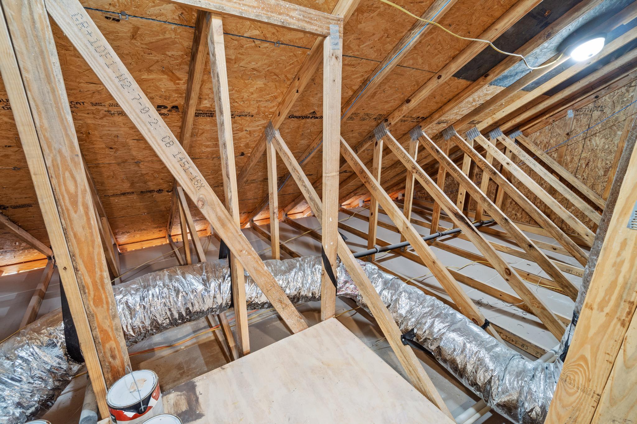 CRESCENT SHORES - Residential