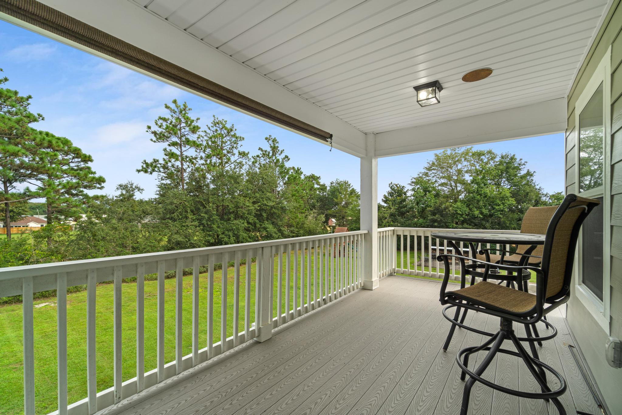 CRESCENT SHORES - Residential