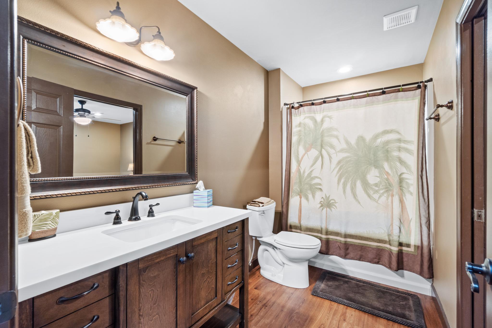 CRESCENT SHORES - Residential