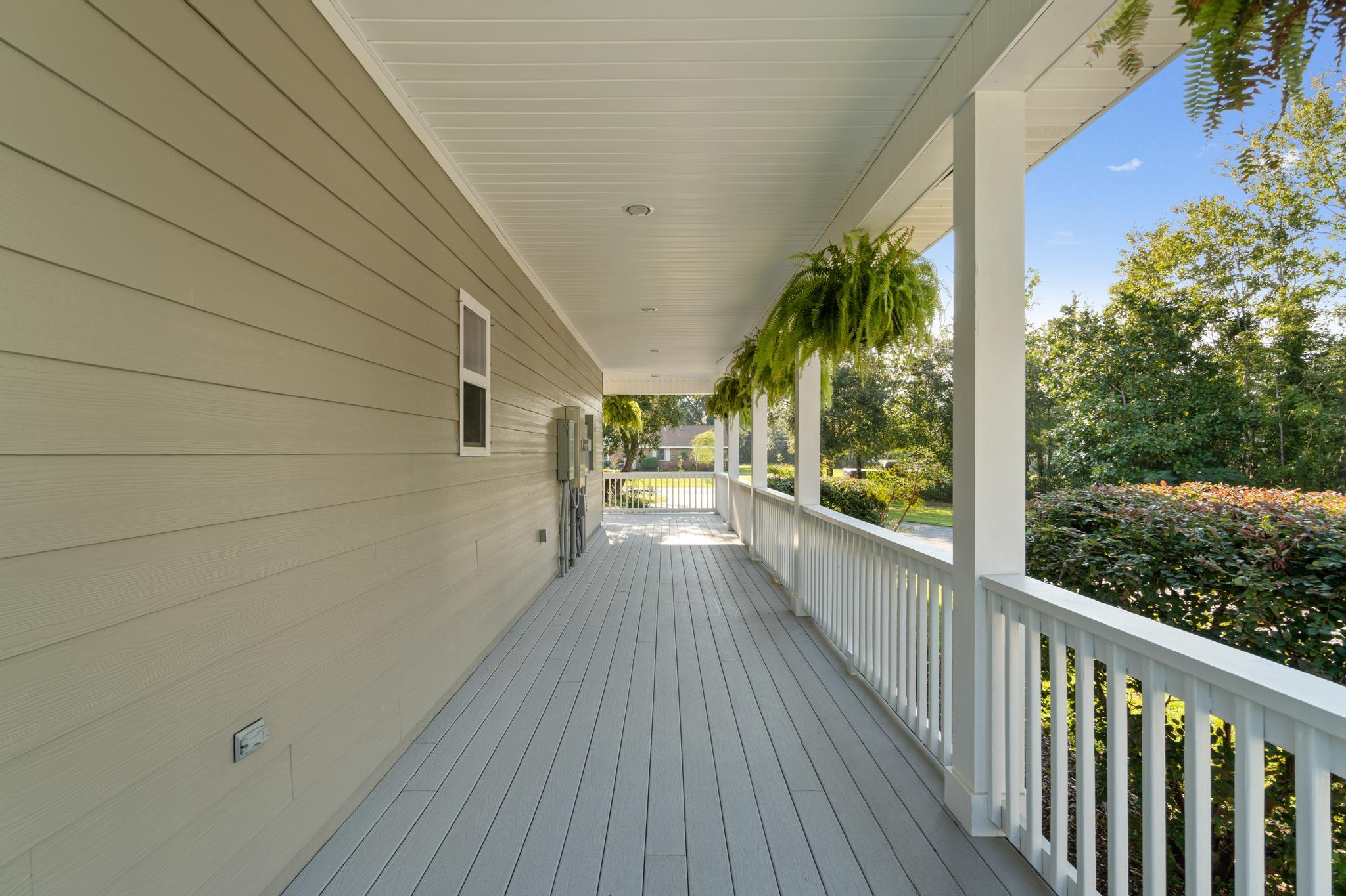 CRESCENT SHORES - Residential