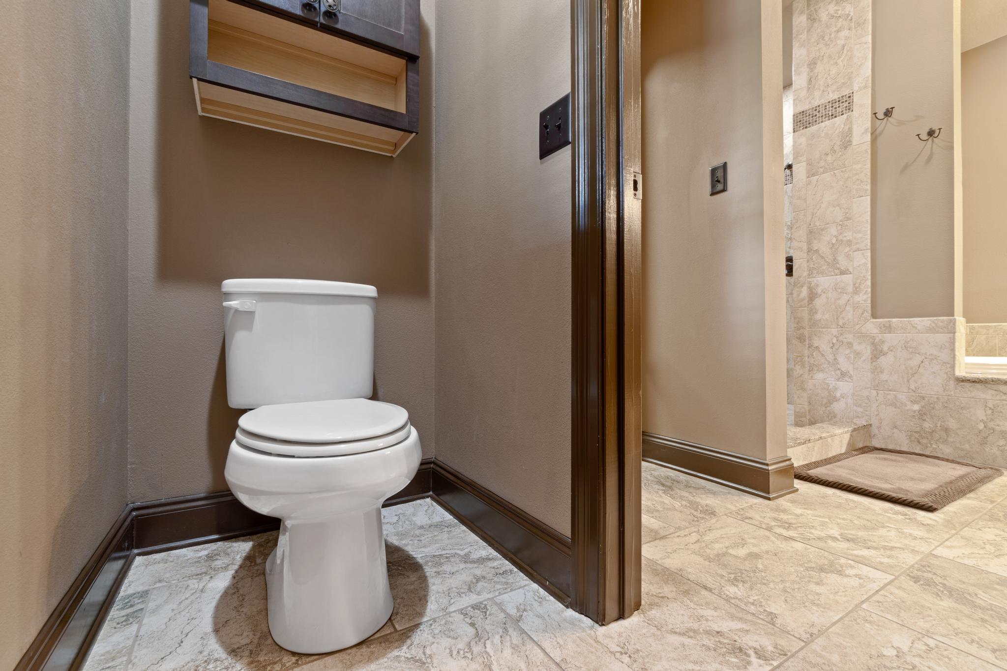 CRESCENT SHORES - Residential