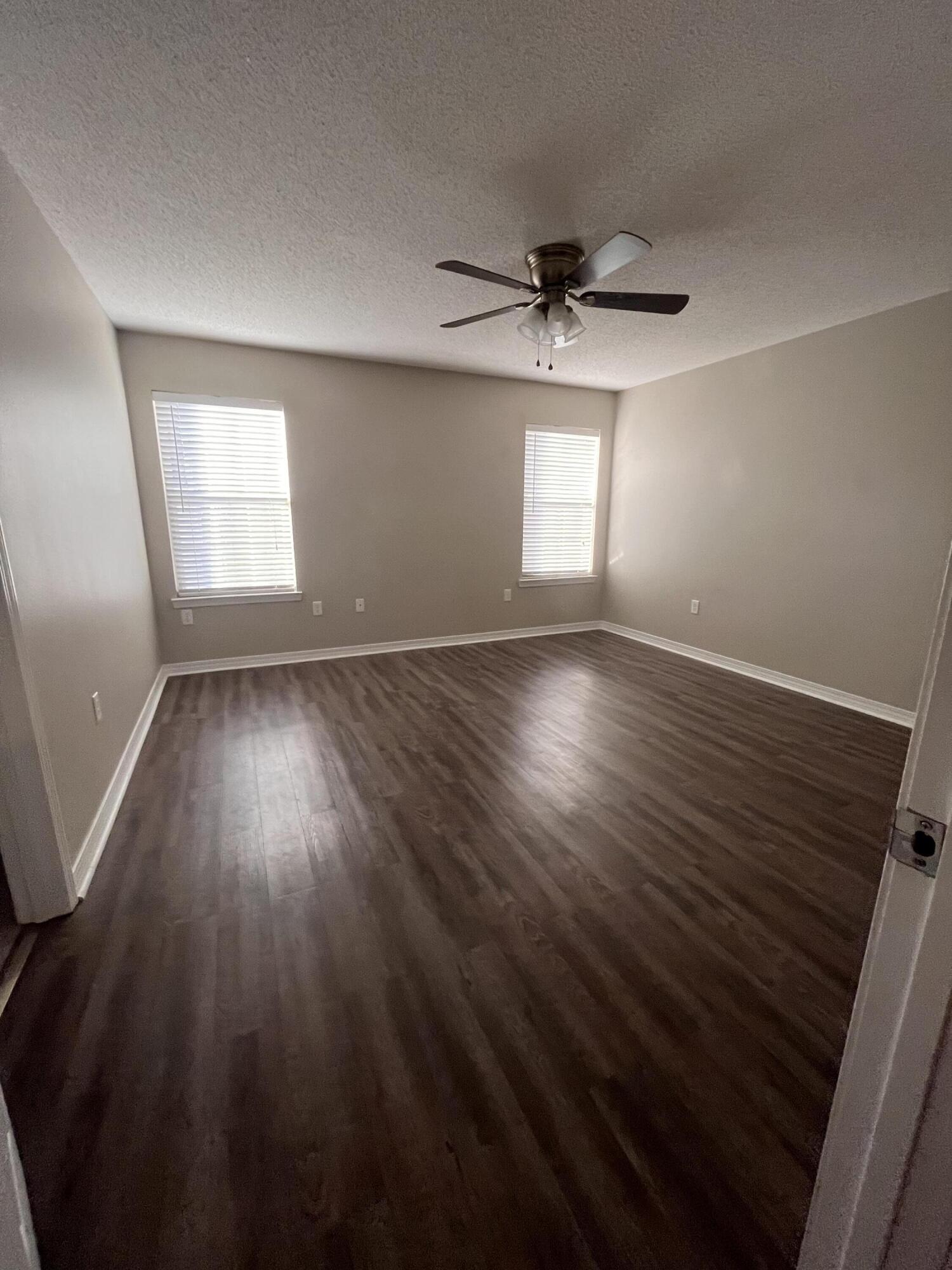 TURKEY-CREEK ESTATES - Residential