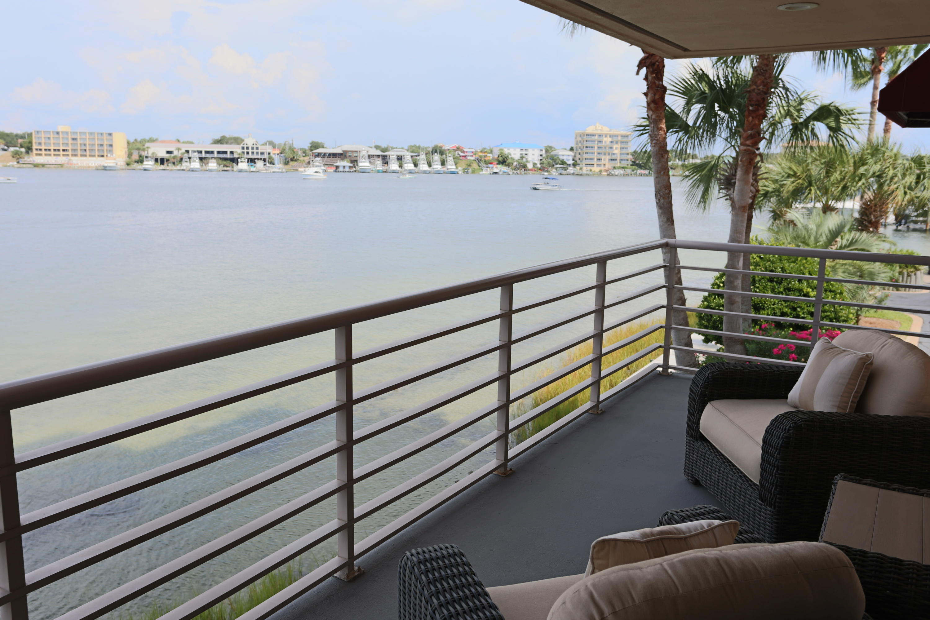 DESTIN HARBOR RESORT WEST - Residential