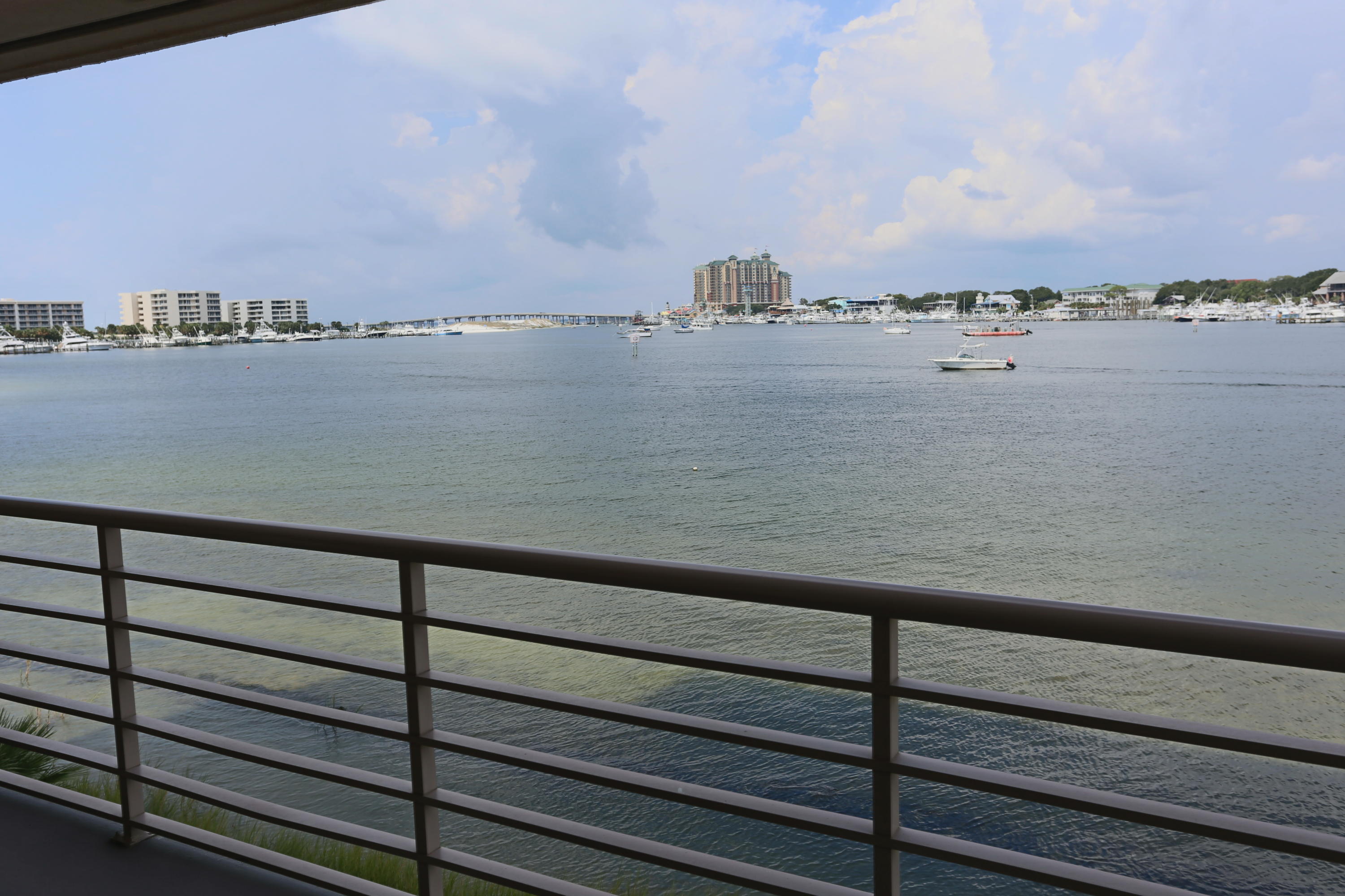 DESTIN HARBOR RESORT WEST - Residential