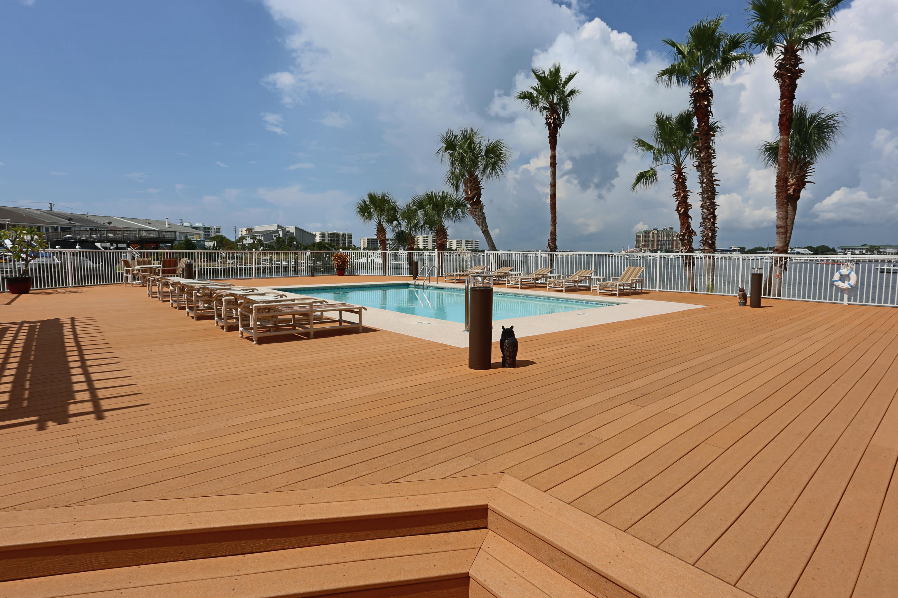 DESTIN HARBOR RESORT WEST - Residential