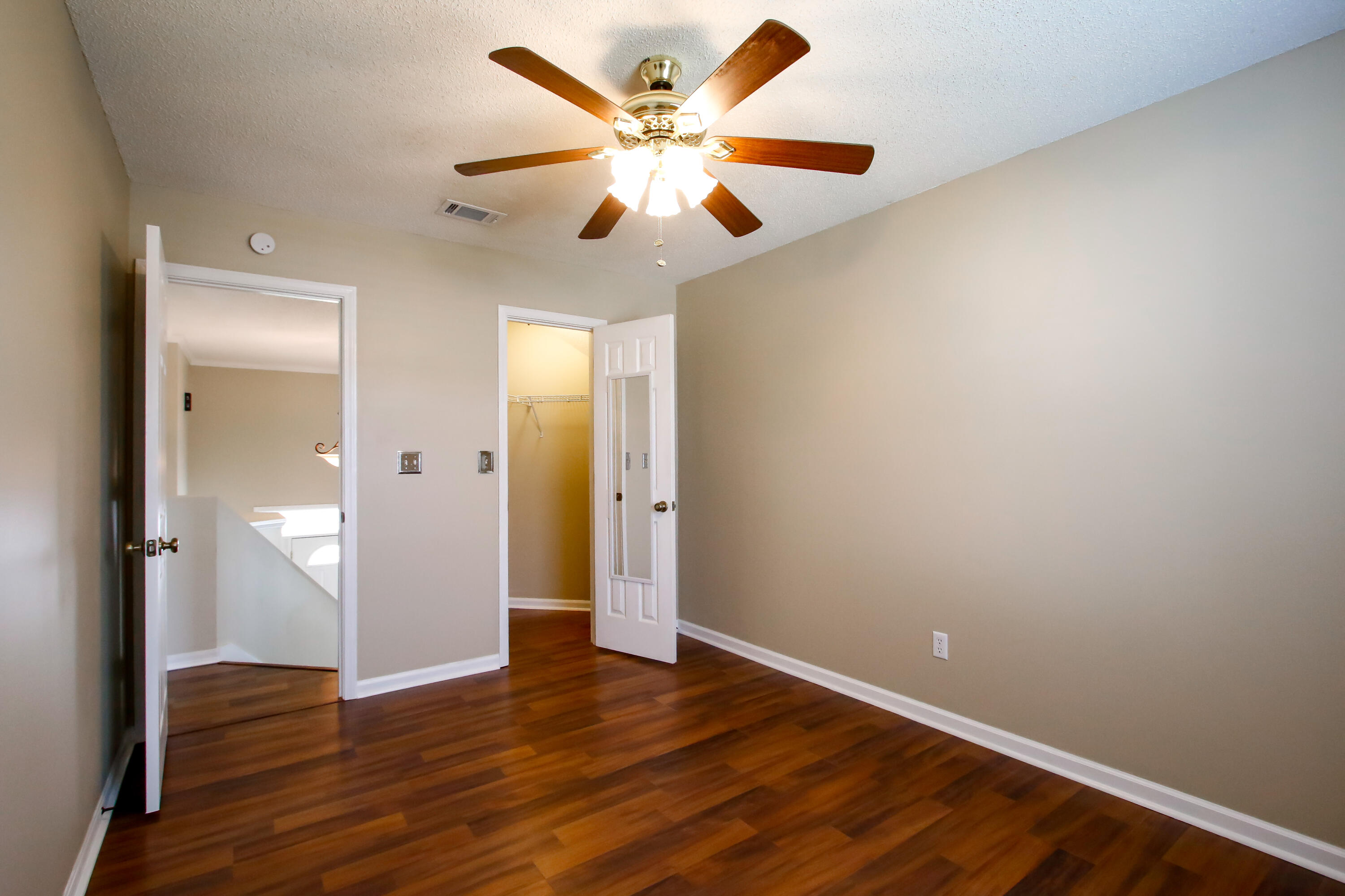 VICTORIA PARK - Residential