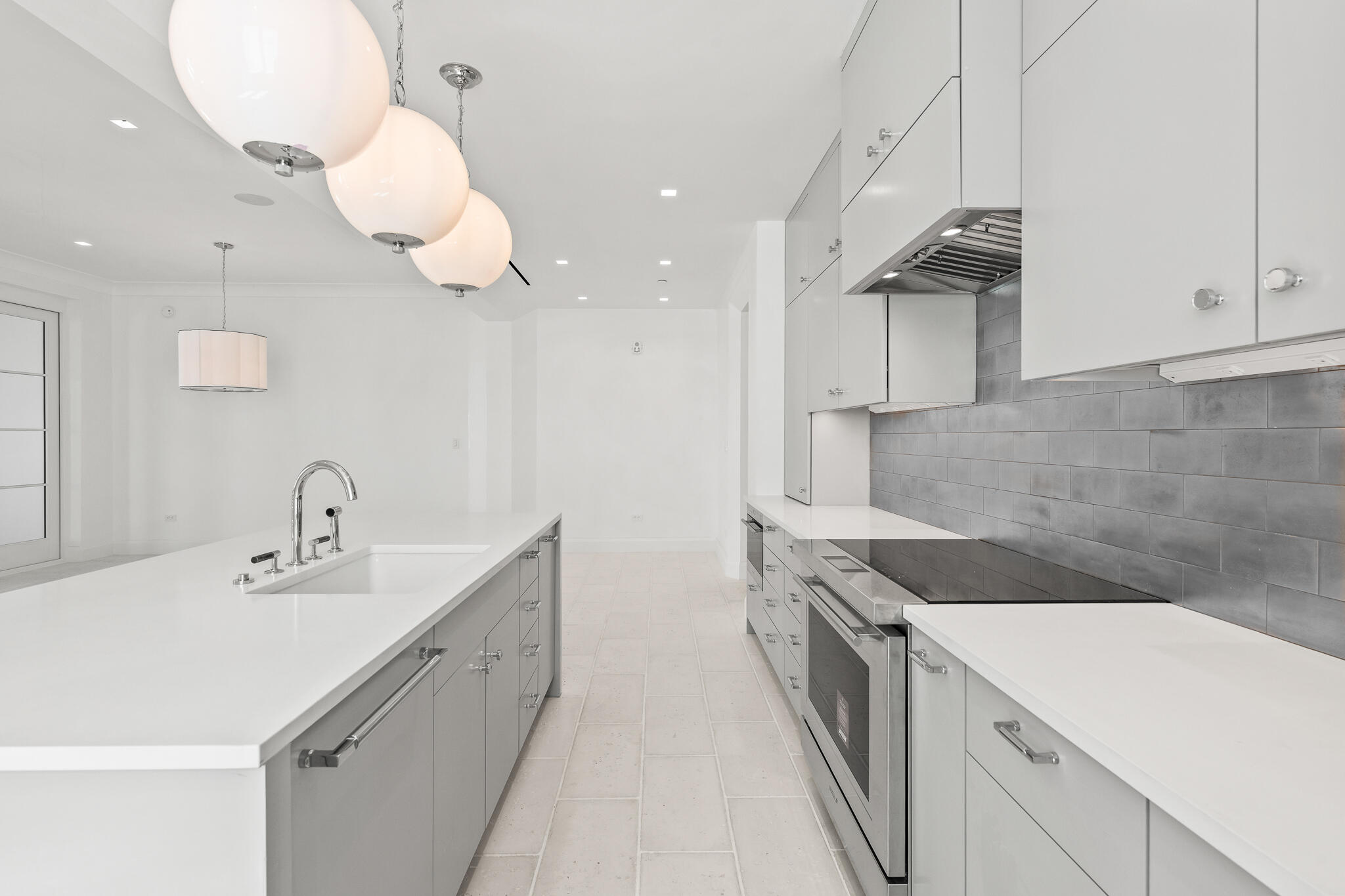 ALYS BEACH - Residential