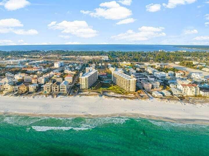 MAINSAIL CONDO PH 4 - Residential