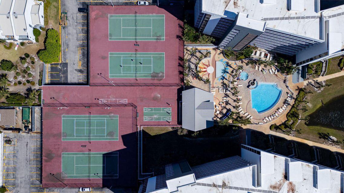 MAINSAIL CONDO PH 4 - Residential
