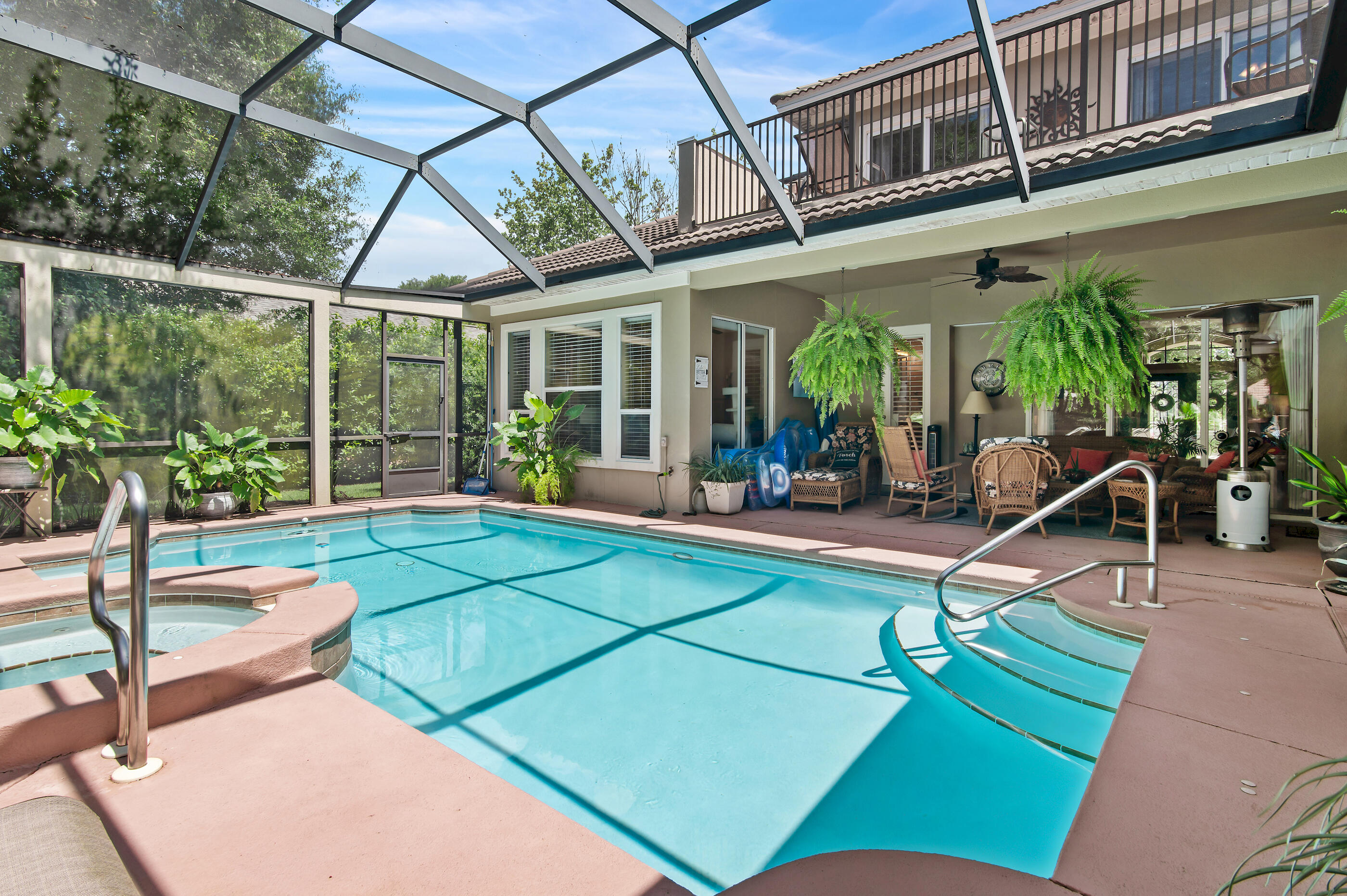 6341 Augusta Cove