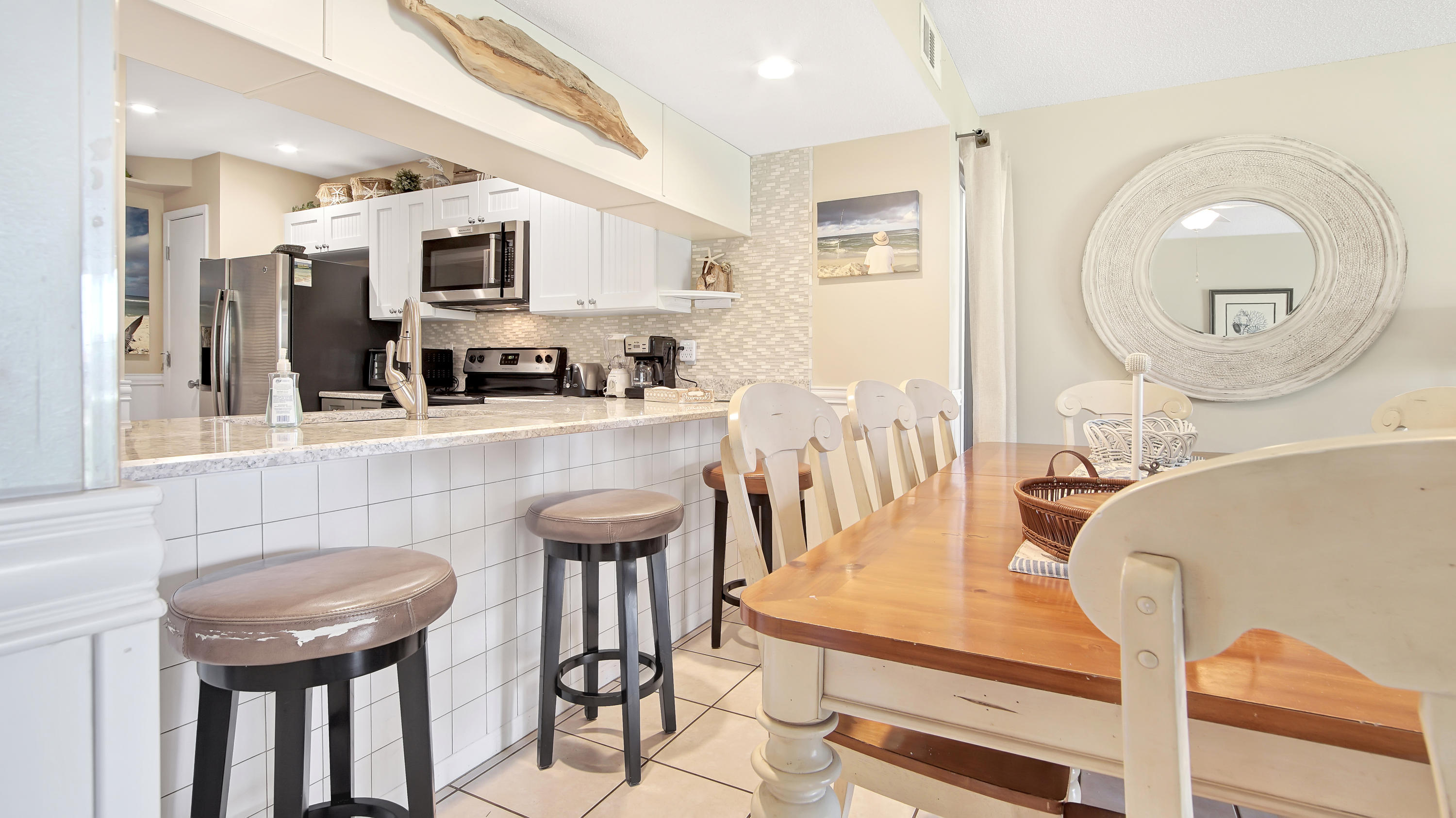 EDGEWATER - Residential