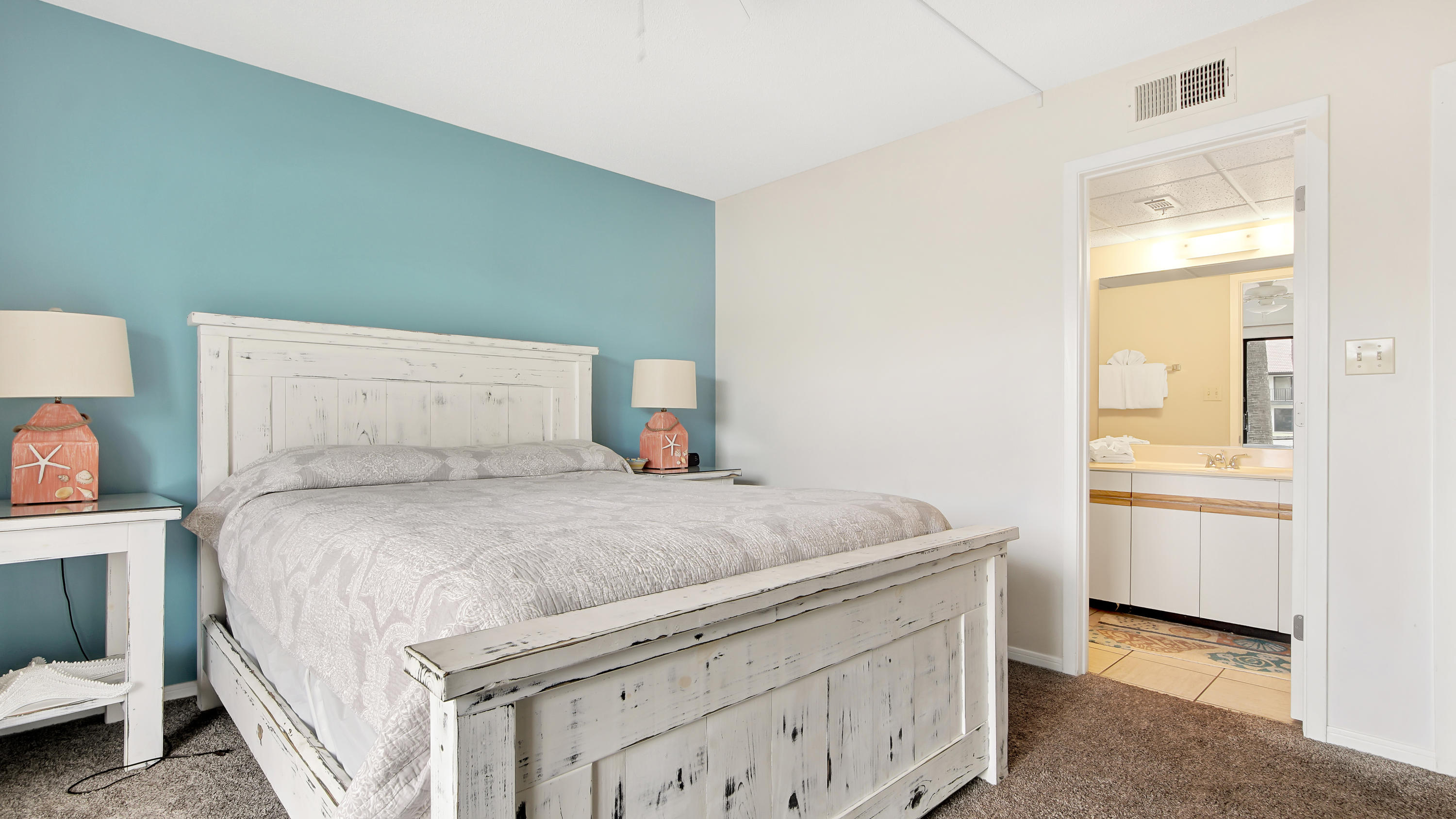 EDGEWATER - Residential