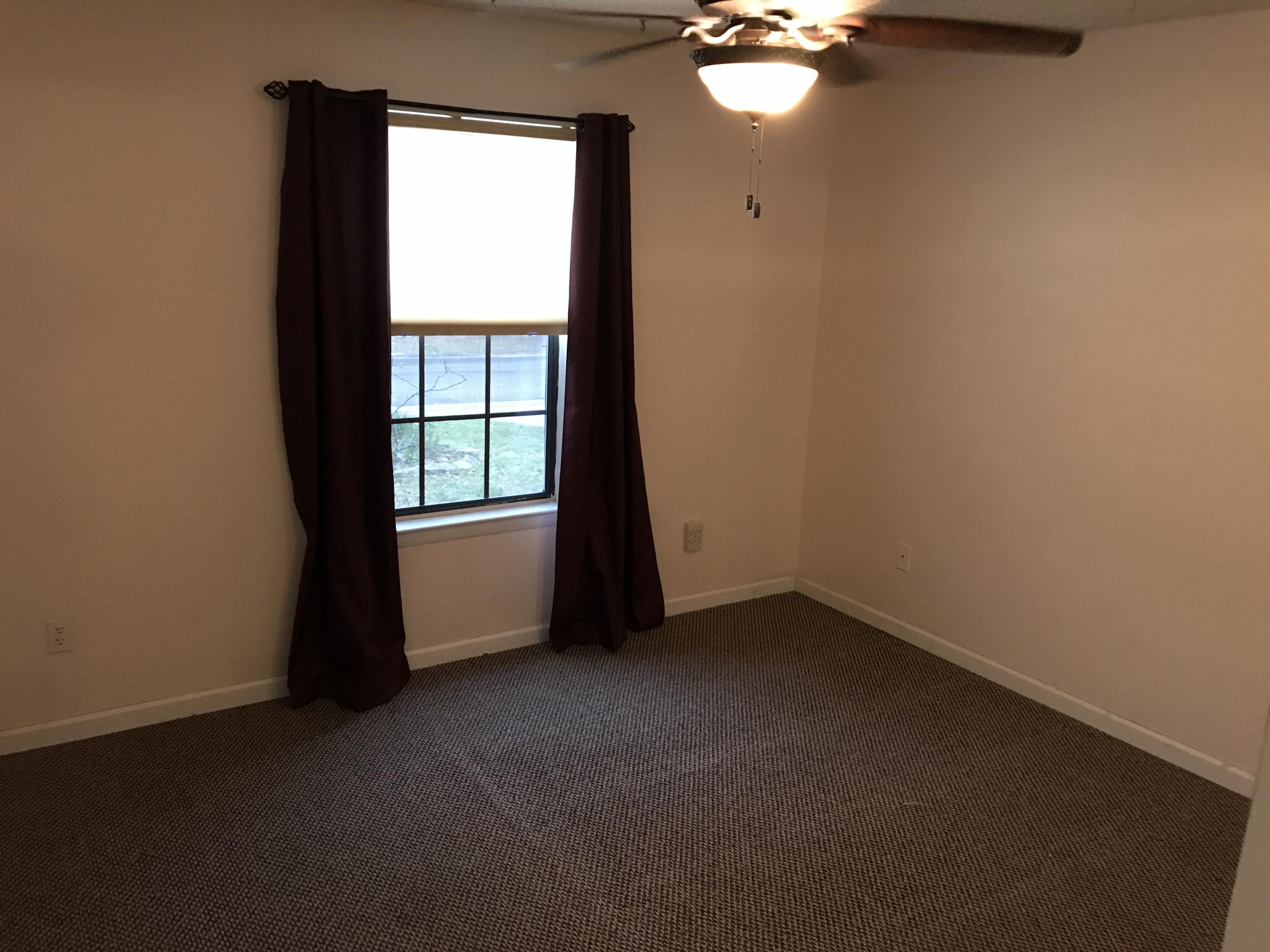 KELLY HILL ESTATES - Residential Lease